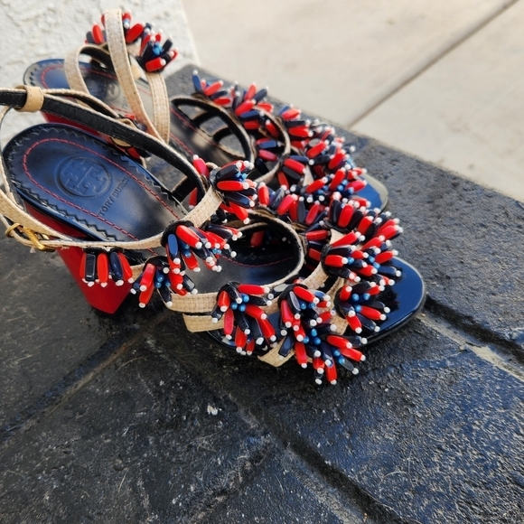 Tory Burch Ambrosia Beaded Raffia Runway Sandal - Picture 6 of 12